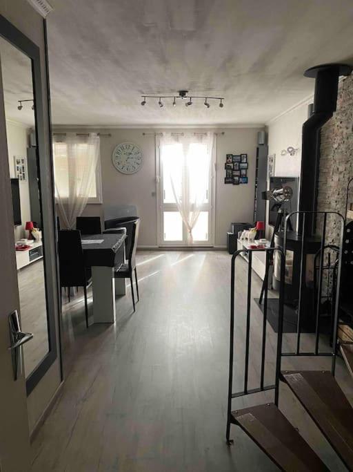 Chez Manu Meuble De Tourisme 2 Etoiles Pour 6 Personnes - 3 Chambres Villeparisis Dış mekan fotoğraf